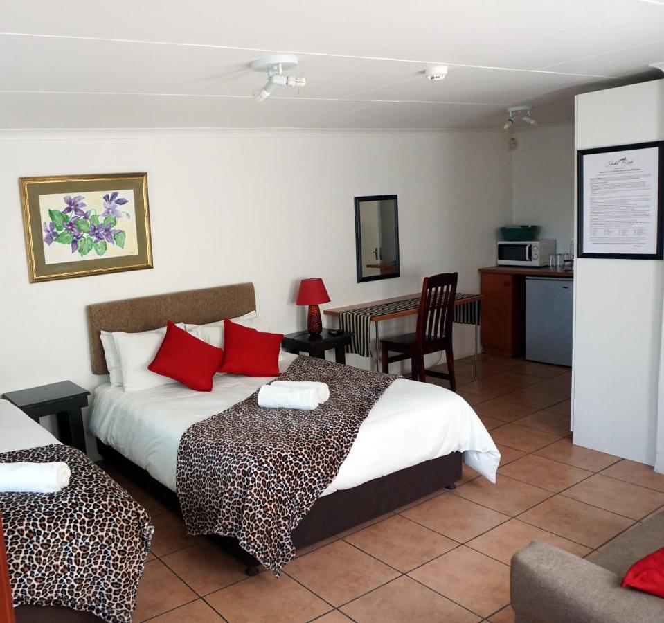 Sheba Rock Guesthouse Mbombela Exteriér fotografie